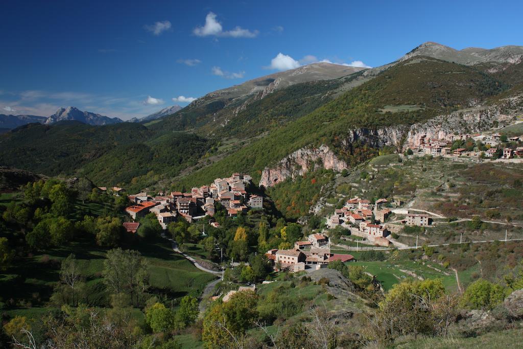 La Closa Vandrerhjem Castellar De N'Hug Eksteriør bilde