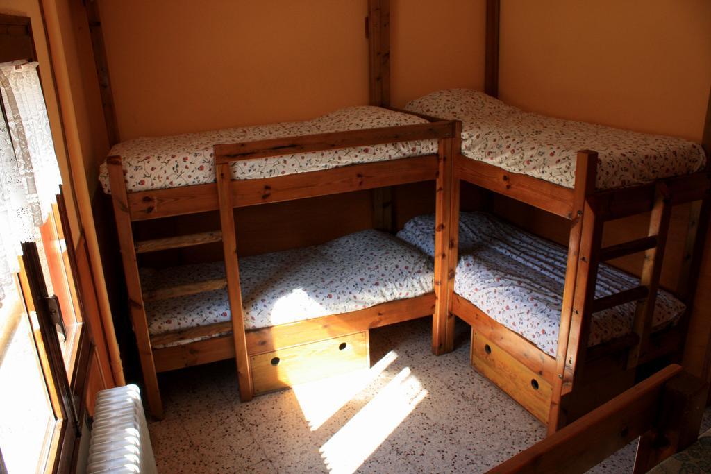 La Closa Vandrerhjem Castellar De N'Hug Rom bilde